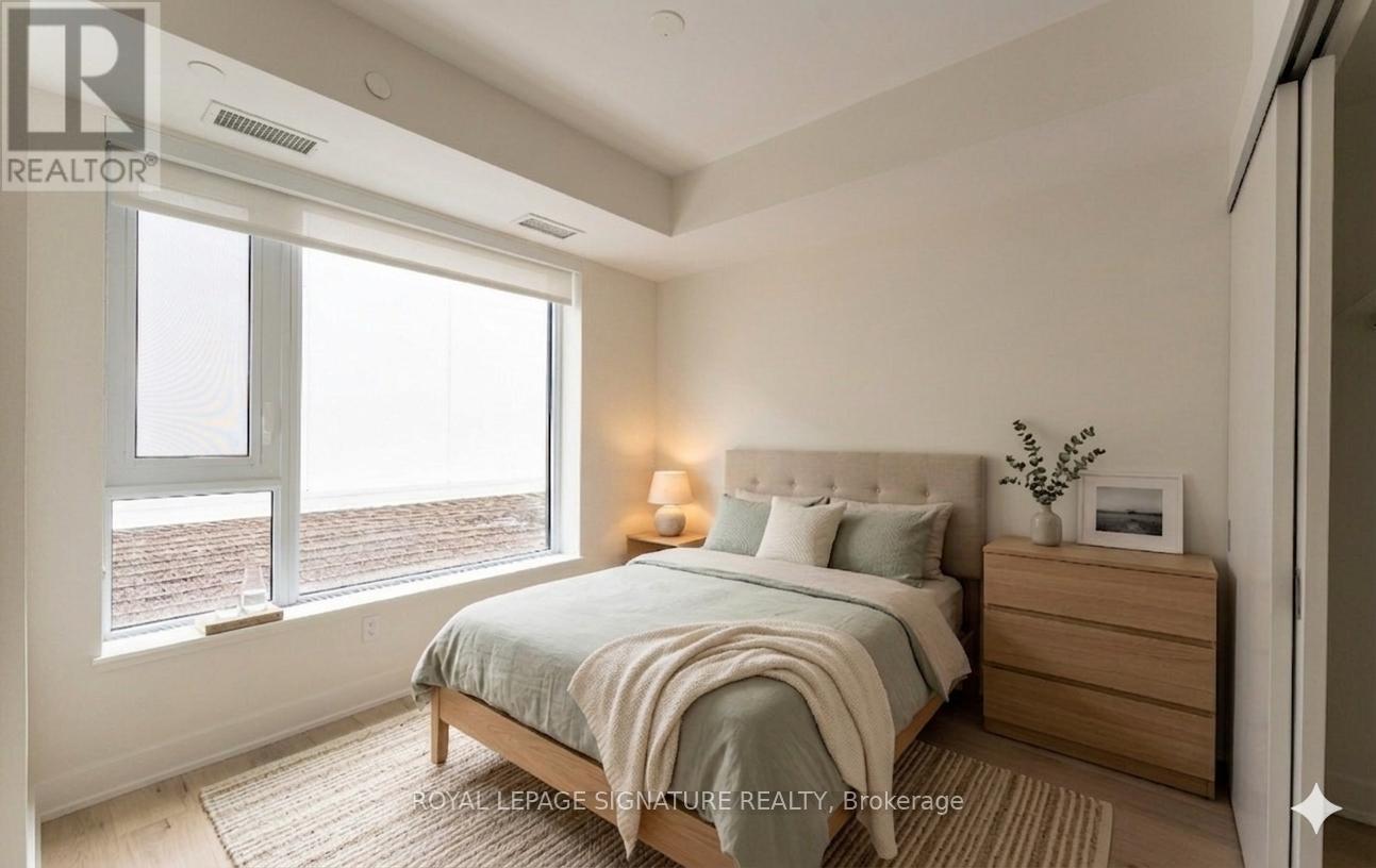 210 - 322 Dupont Street, Toronto, Ontario M5R 0E3 - Photo 9 - C13128394