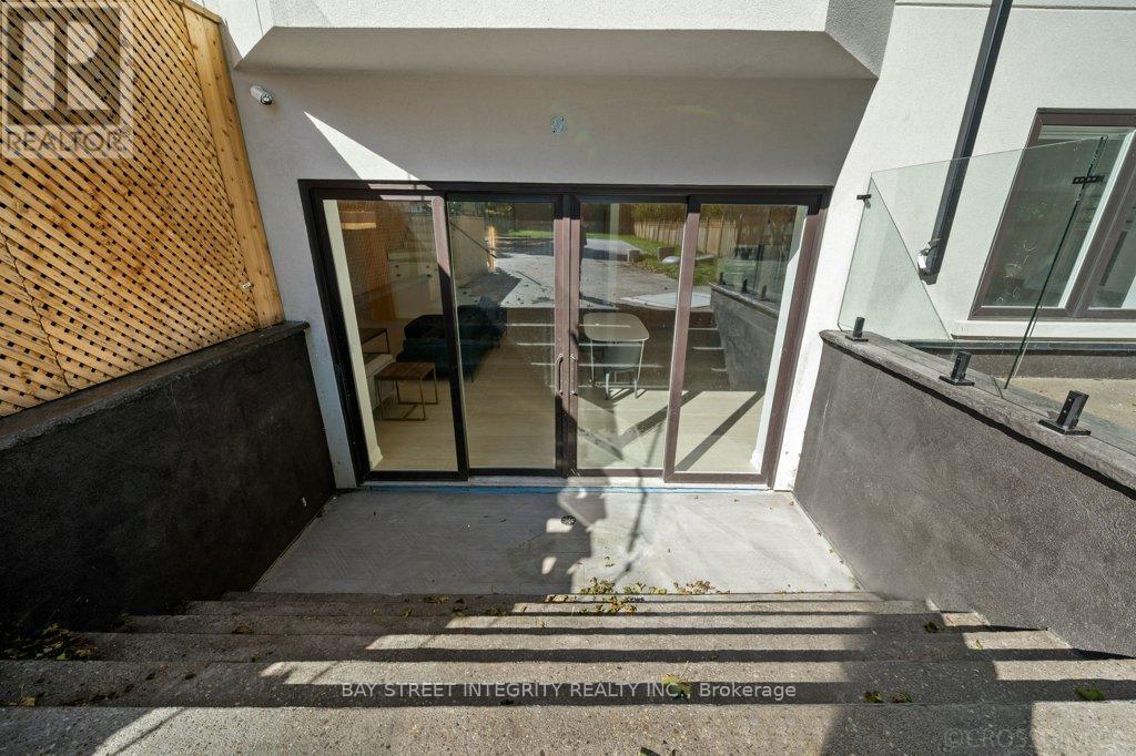 207 Ellerslie Avenue, Toronto, Ontario  M2N 1Y3 - Photo 32 - C13128410