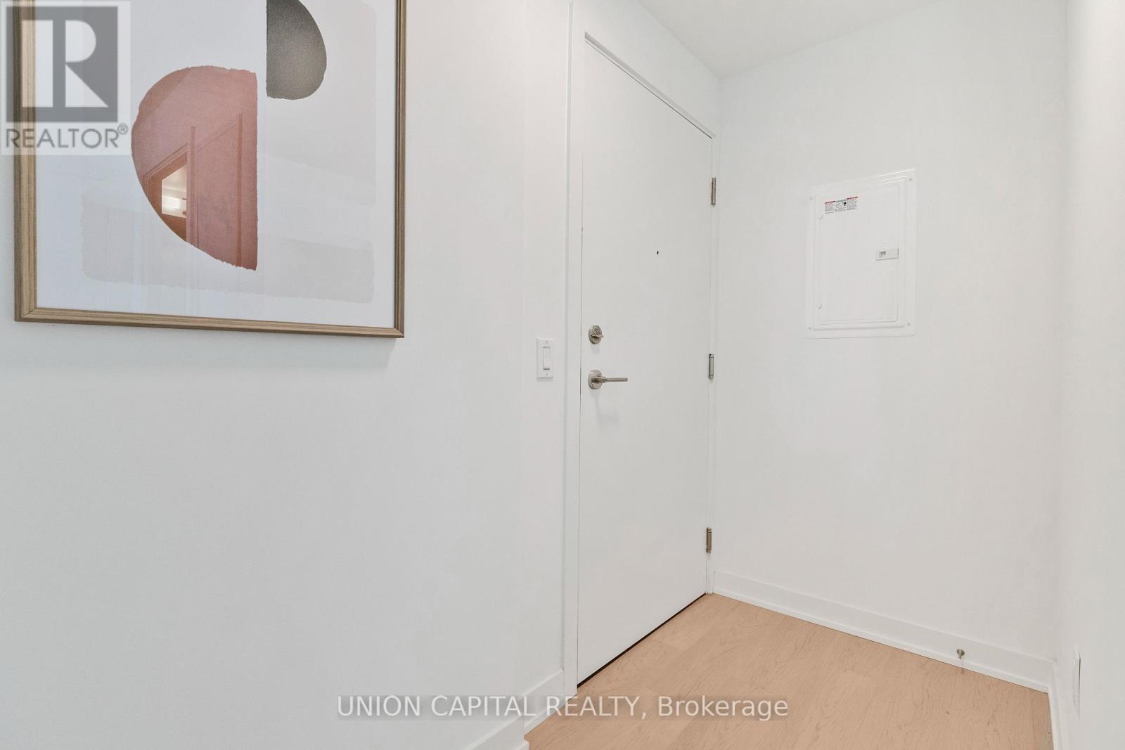 3111 - 252 Church Street, Toronto, Ontario  M5B 0E6 - Photo 2 - C13128424