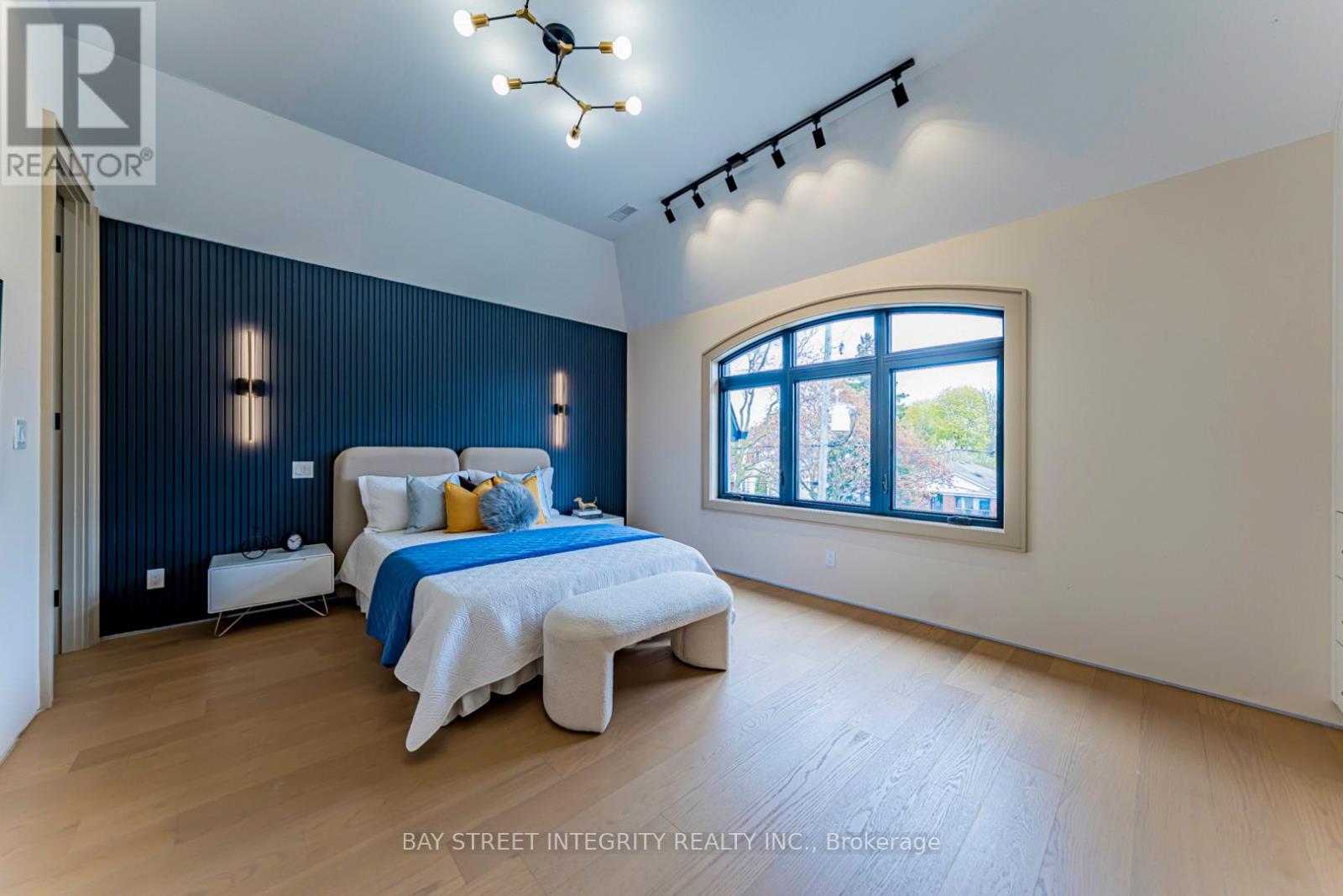 34 Wigan Crescent, Toronto, Ontario  M3H 3A4 - Photo 26 - C13128438