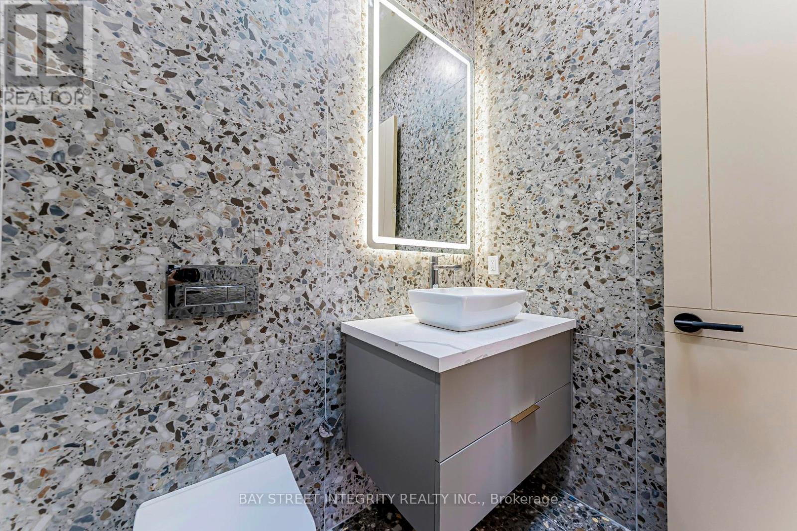 34 Wigan Crescent, Toronto, Ontario  M3H 3A4 - Photo 33 - C13128438