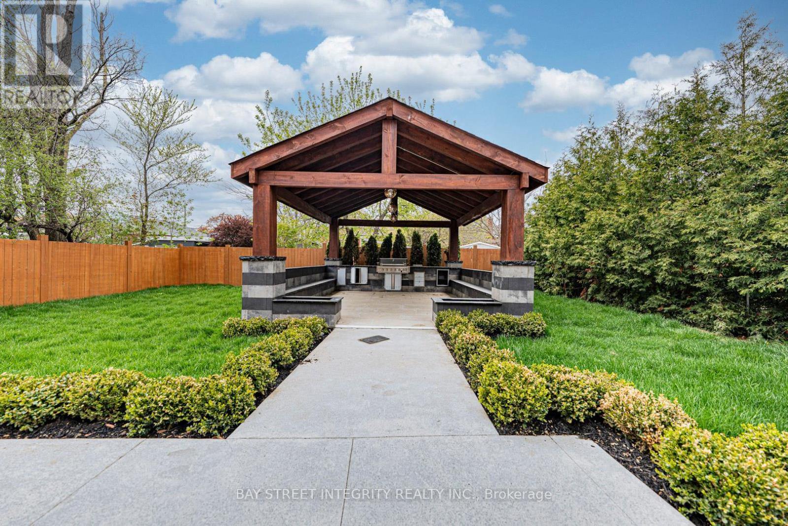 34 Wigan Crescent, Toronto, Ontario  M3H 3A4 - Photo 44 - C13128438
