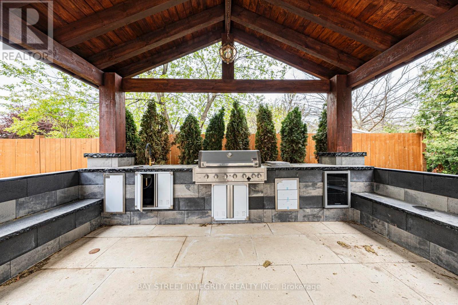 34 Wigan Crescent, Toronto, Ontario  M3H 3A4 - Photo 45 - C13128438