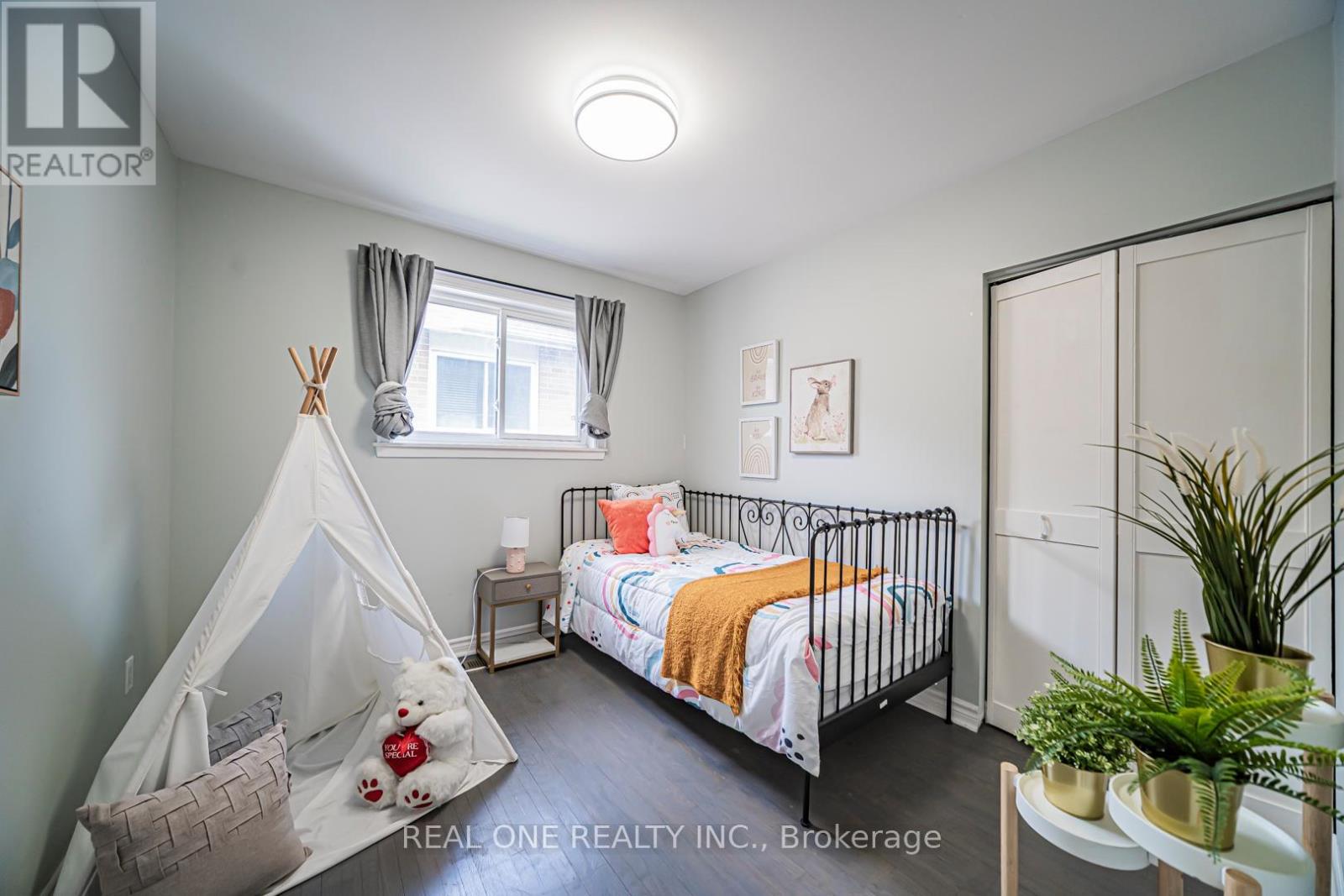 27 Elise Terrace, Toronto, Ontario  M2R 2W9 - Photo 25 - C13128494