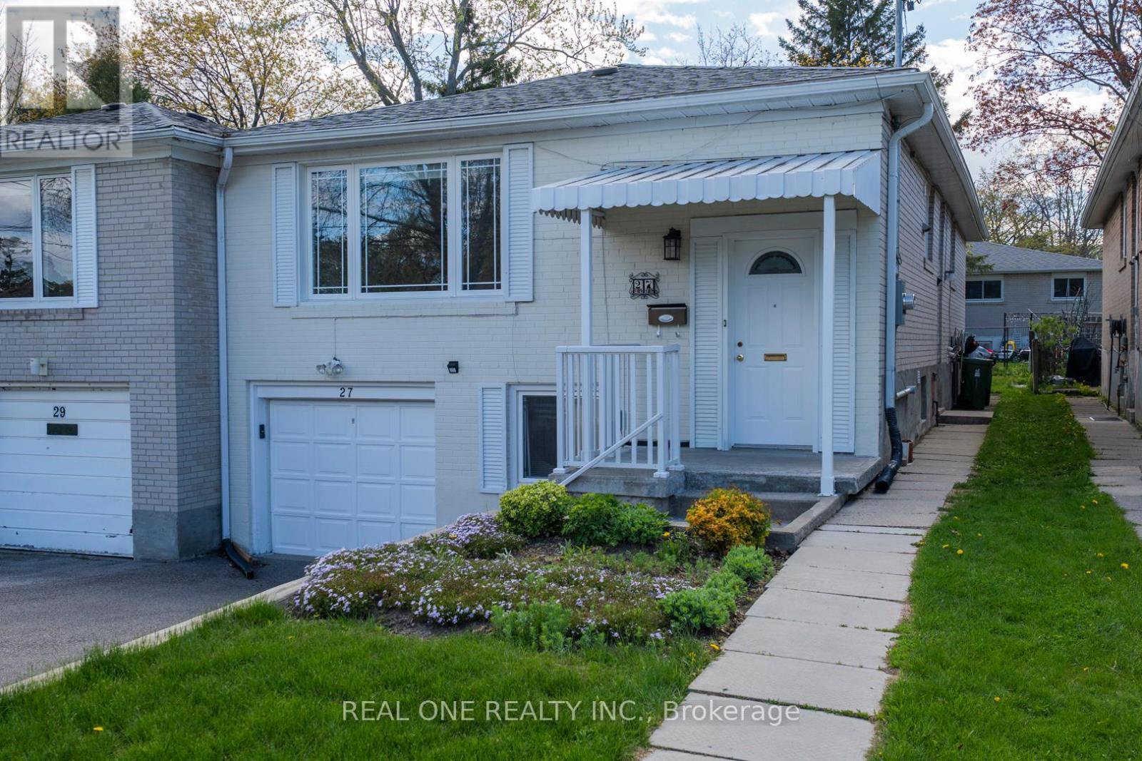 27 Elise Terrace, Toronto, Ontario  M2R 2W9 - Photo 28 - C13128494