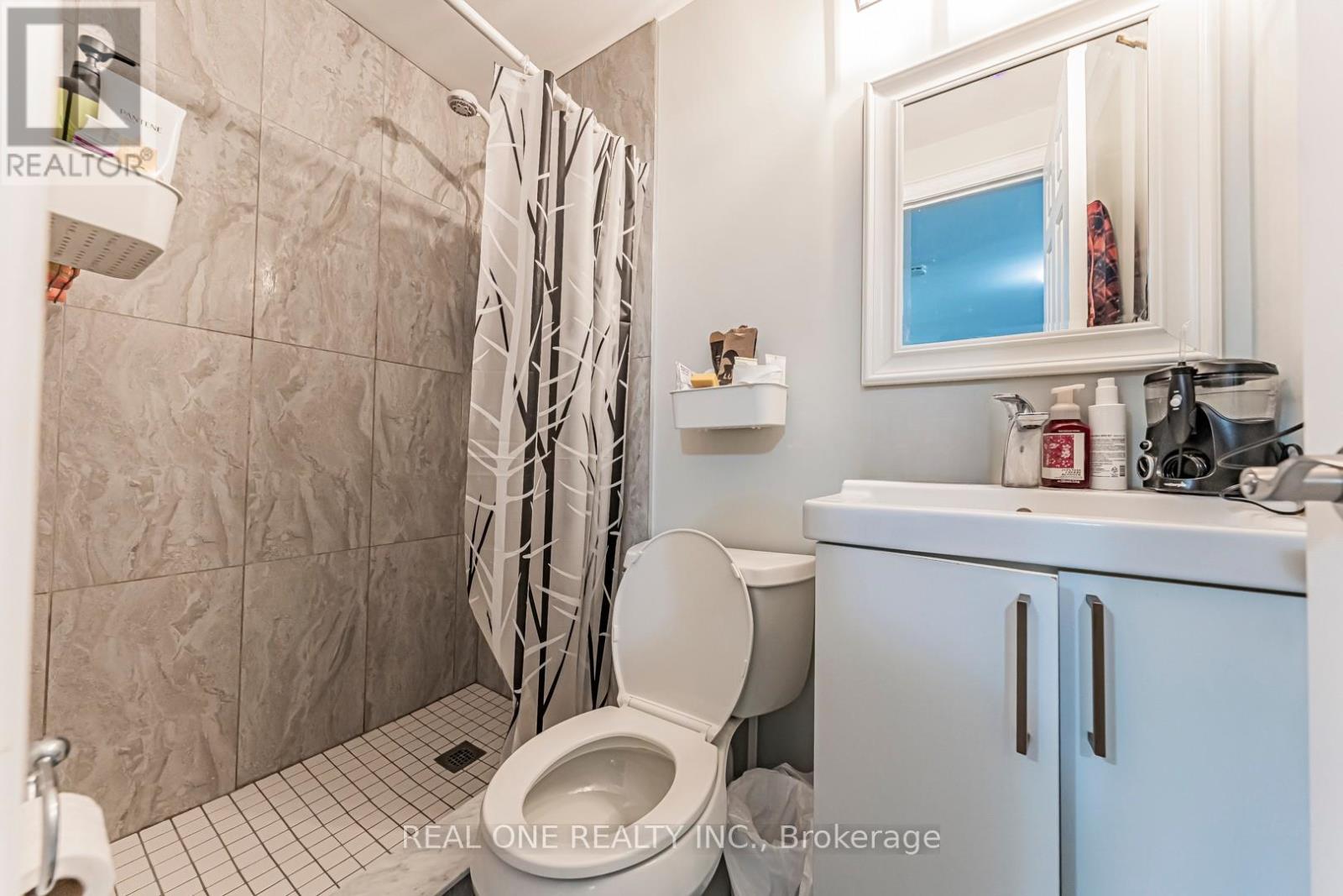27 Elise Terrace, Toronto, Ontario  M2R 2W9 - Photo 35 - C13128494