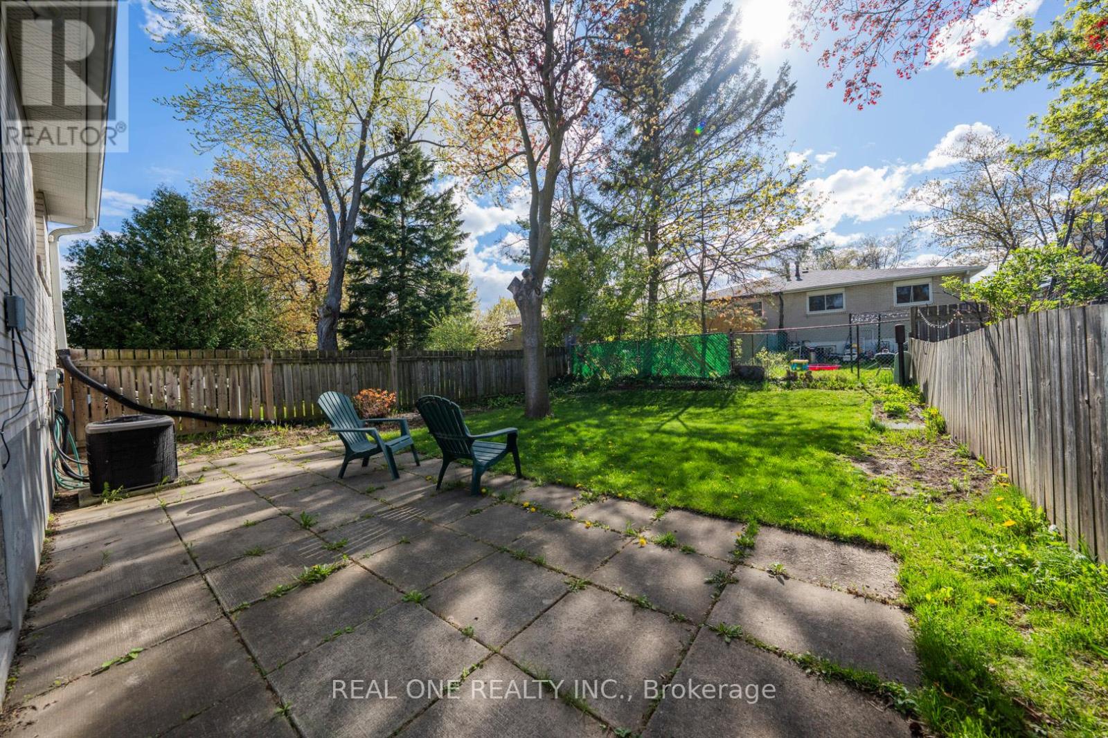 27 Elise Terrace, Toronto, Ontario  M2R 2W9 - Photo 39 - C13128494