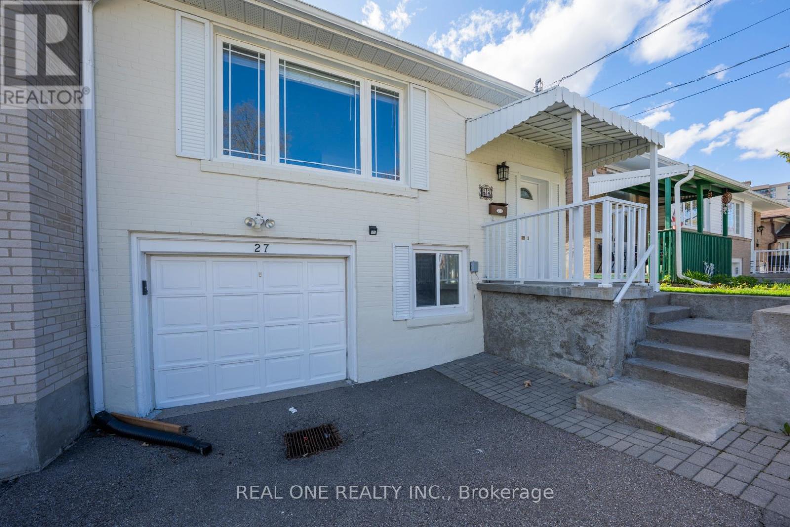 27 Elise Terrace, Toronto, Ontario  M2R 2W9 - Photo 4 - C13128494