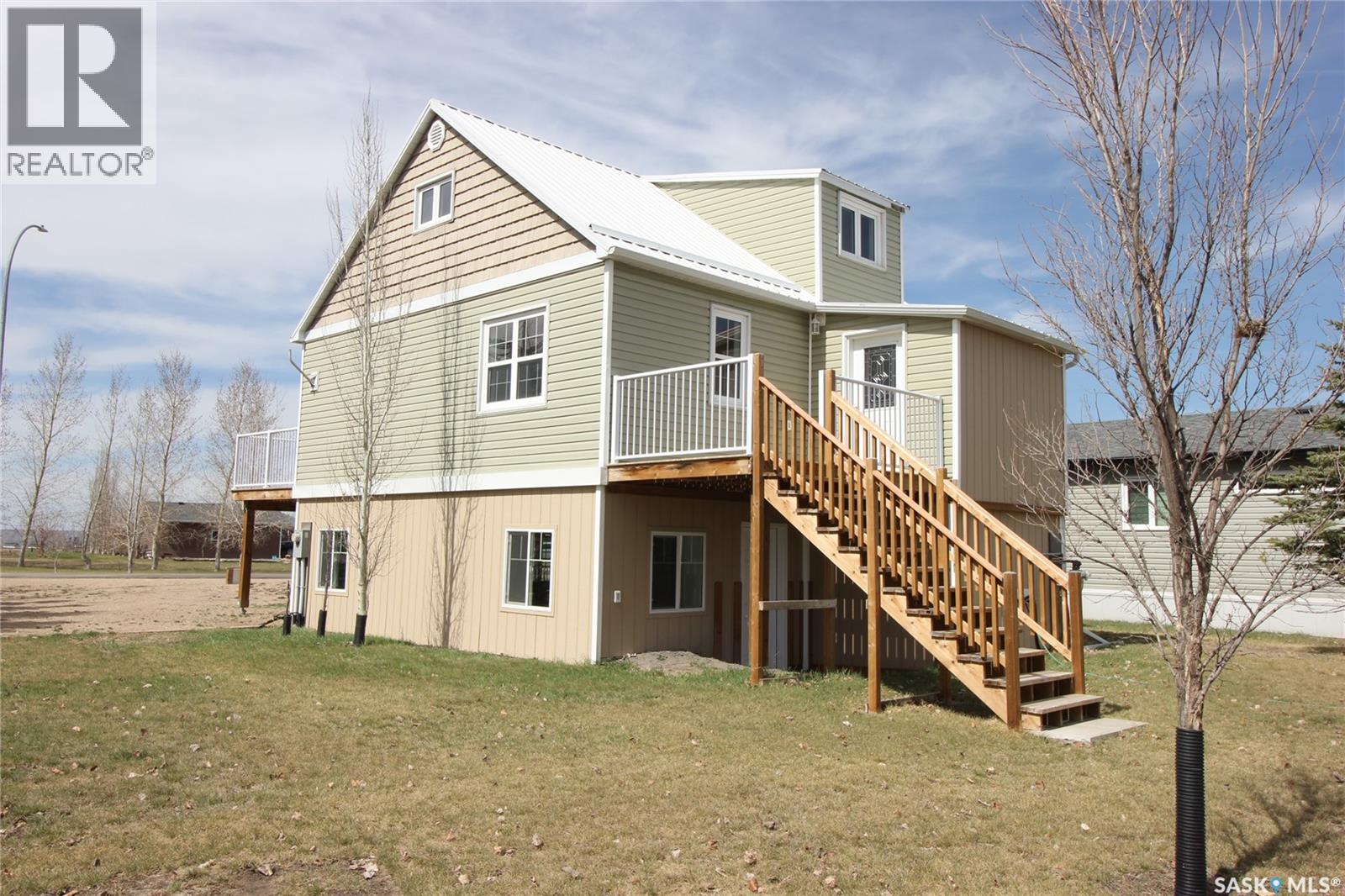 10 Louise Crescent, Katepwa Beach, Saskatchewan  S0G 2K0 - Photo 2 - SK035932