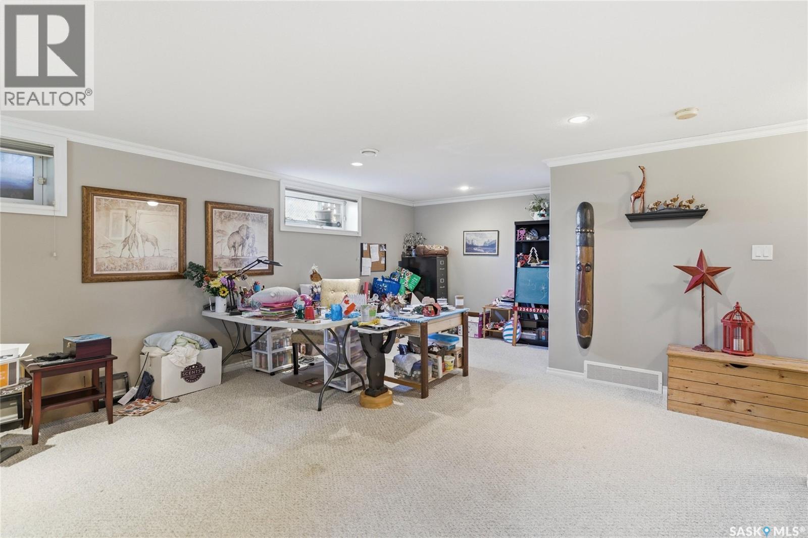 2827 Meadow Park Crescent E, Regina, Saskatchewan  S4V 1N7 - Photo 22 - SK035816