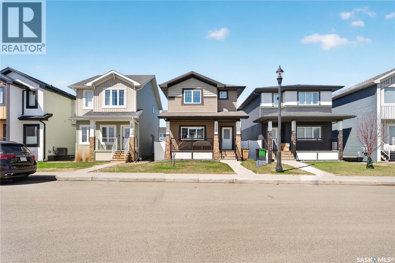 3136 Crosbie Crescent, Regina, Saskatchewan  S4V 3S2 - Photo 2 - SK035800