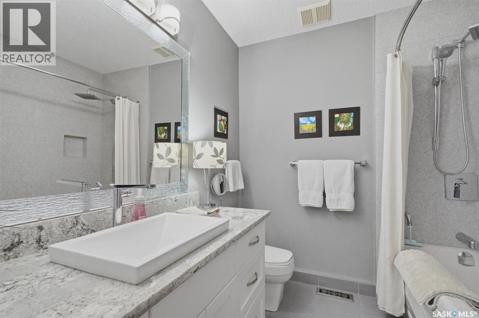 203 Gustin Crescent, Saskatoon, Saskatchewan  S7K 6G8 - Photo 33 - SK035780