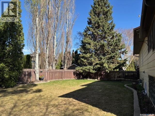 203 Gustin Crescent, Saskatoon, Saskatchewan  S7K 6G8 - Photo 57 - SK035780