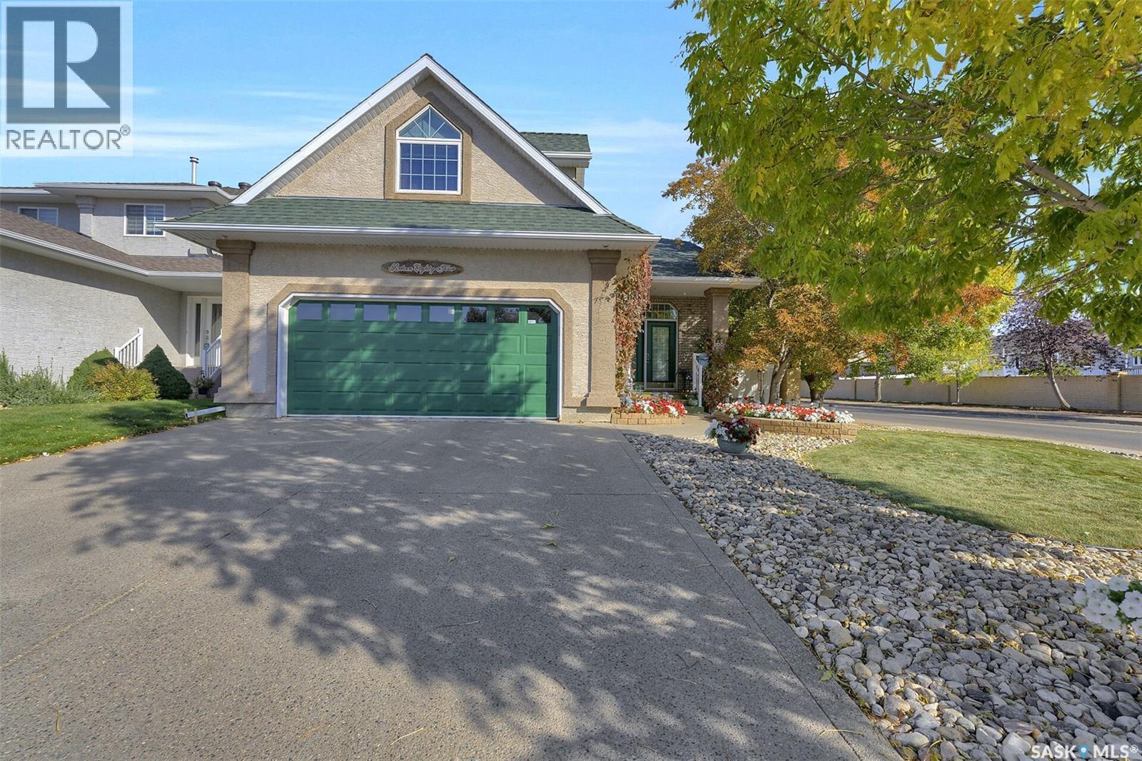 1684 Fenwick Crescent N, Regina, Saskatchewan  S4X 4N4 - Photo 1 - SK035738