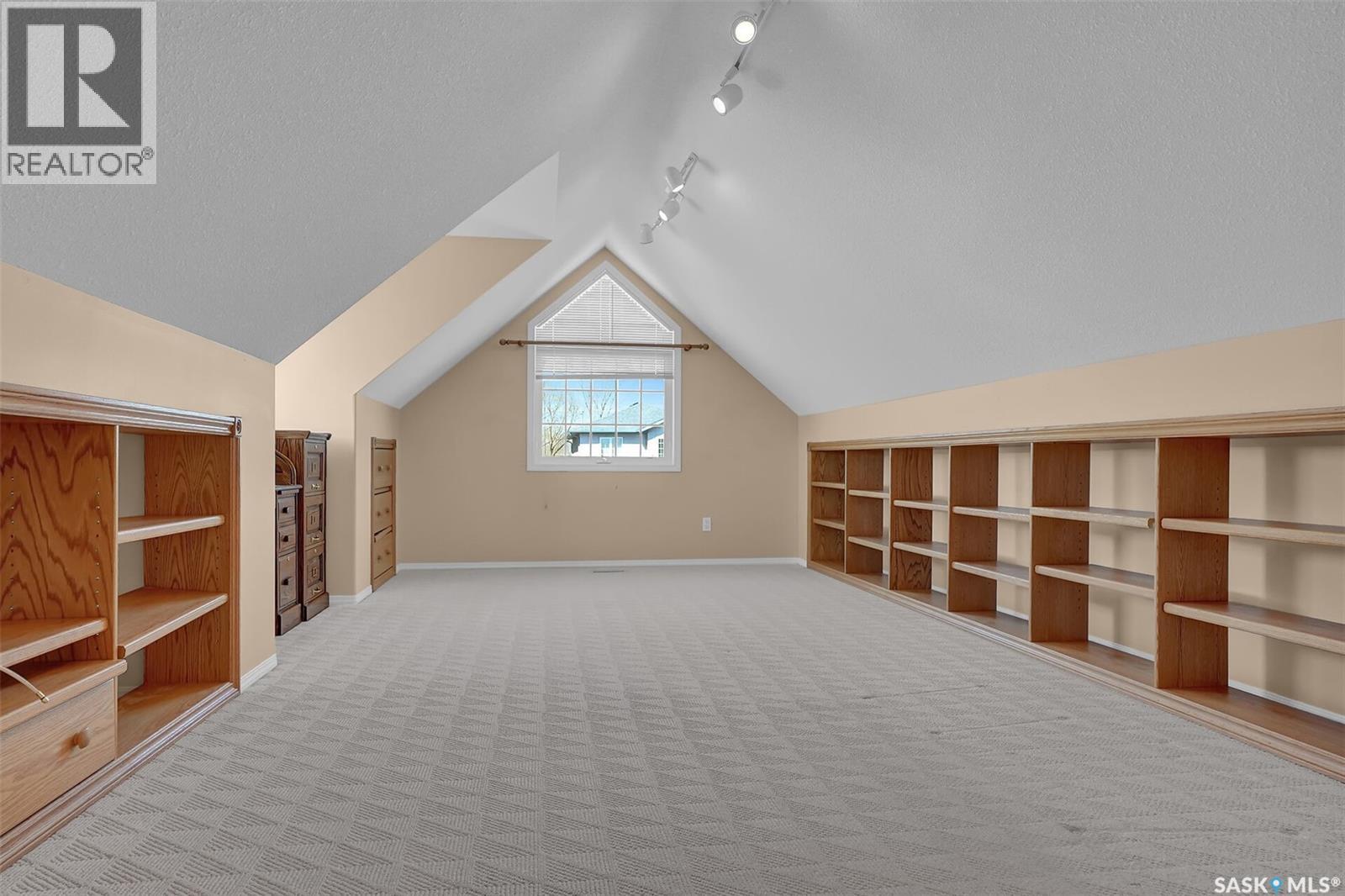 1684 Fenwick Crescent N, Regina, Saskatchewan  S4X 4N4 - Photo 21 - SK035738