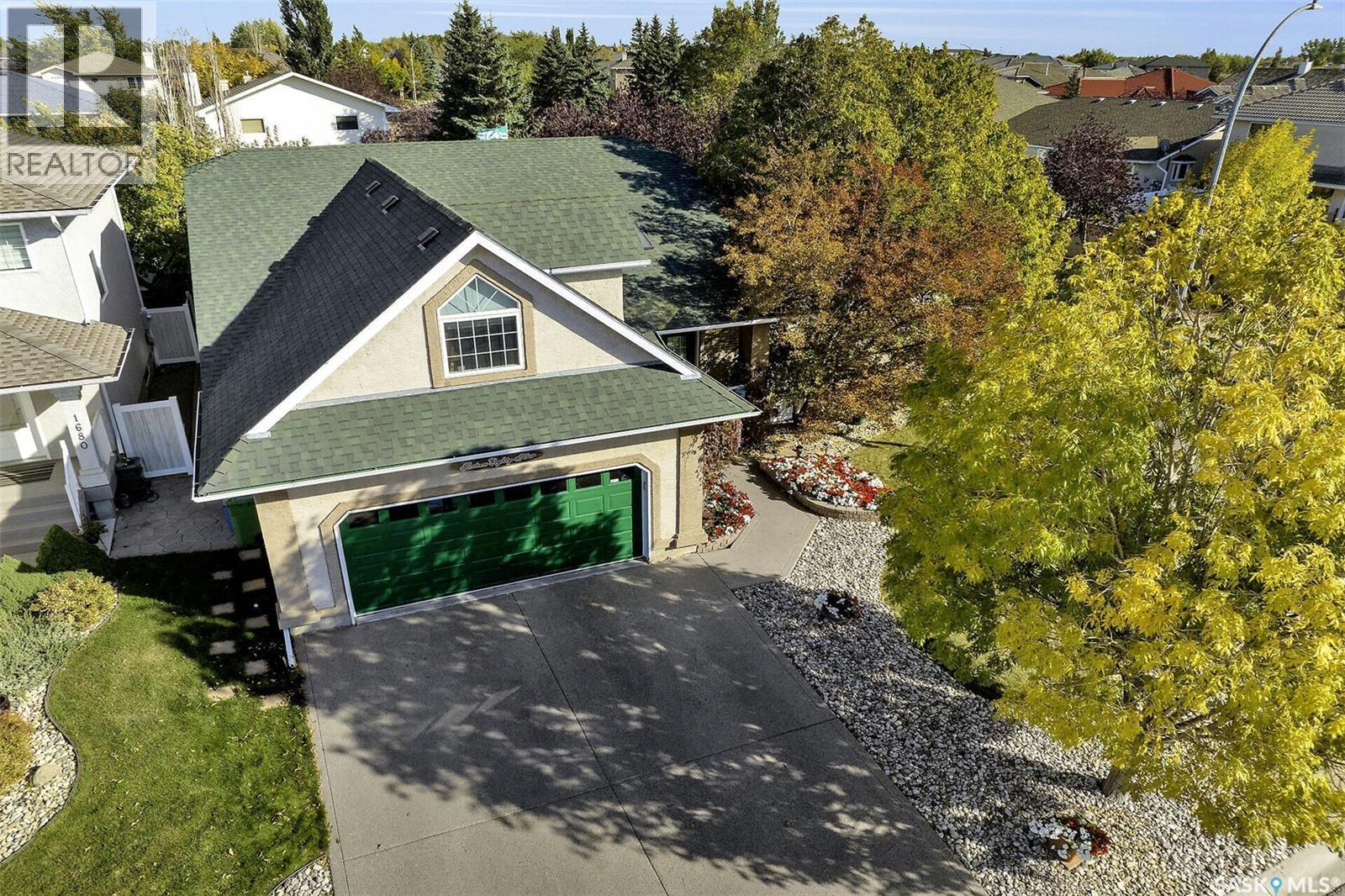 1684 Fenwick Crescent N, Regina, Saskatchewan  S4X 4N4 - Photo 3 - SK035738