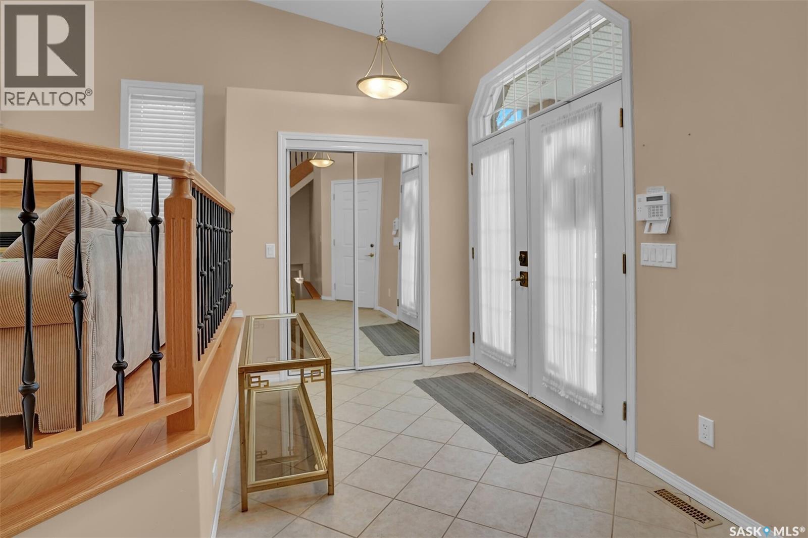 1684 Fenwick Crescent N, Regina, Saskatchewan  S4X 4N4 - Photo 4 - SK035738