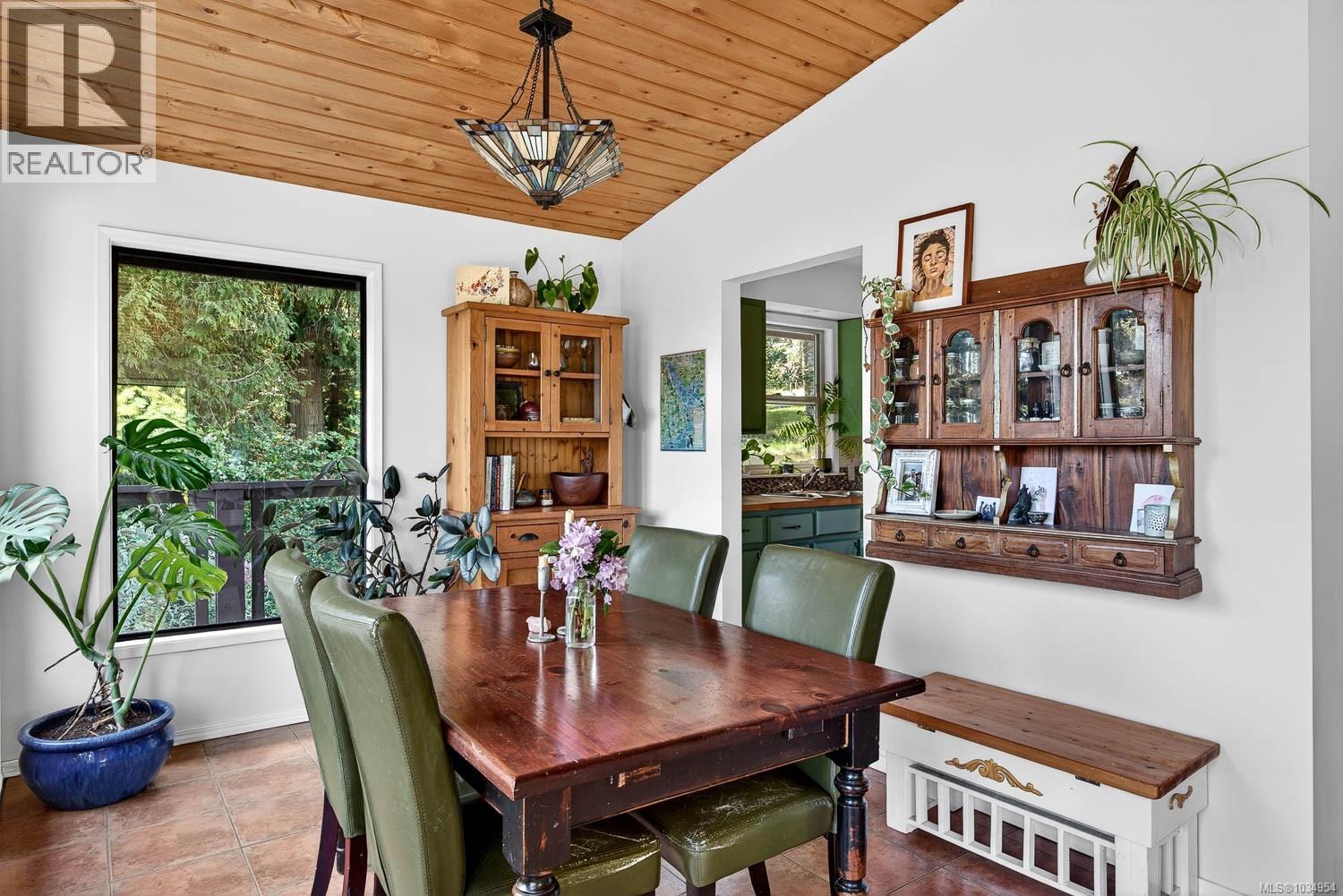 206 Roland Rd, Salt Spring, British Columbia  V8K 2B7 - Photo 12 - 1034954