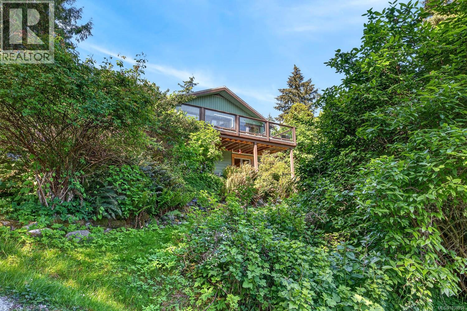 206 Roland Rd, Salt Spring, British Columbia  V8K 2B7 - Photo 4 - 1034954