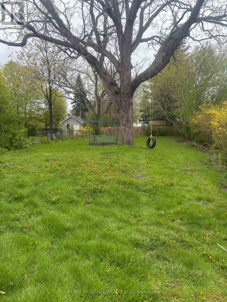 93 Park Rd S, Oshawa, Ontario  L1J 4G7 - Photo 8 - E13126348