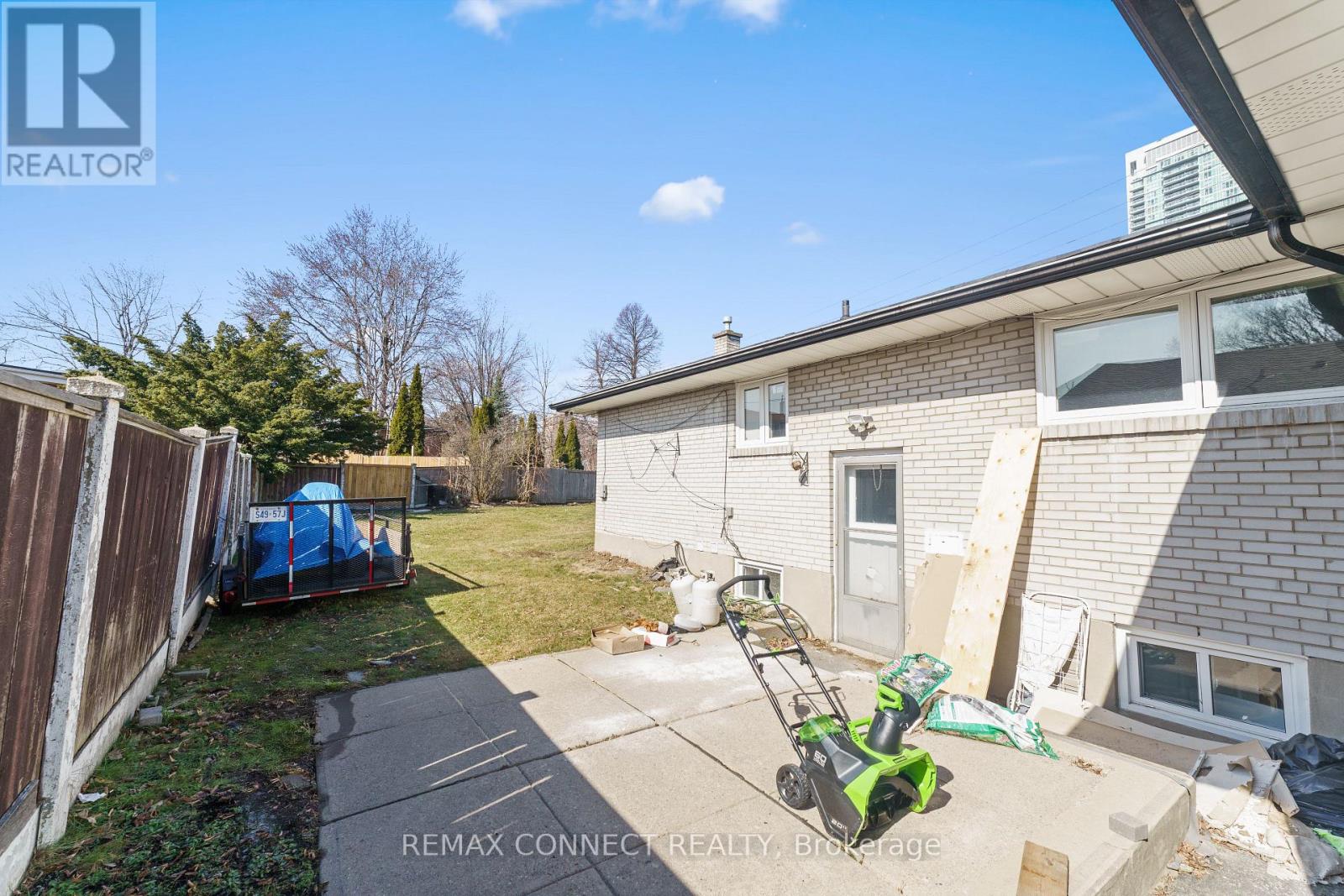 54 Saratoga Drive, Toronto, Ontario  M1P 4J1 - Photo 27 - E13128446
