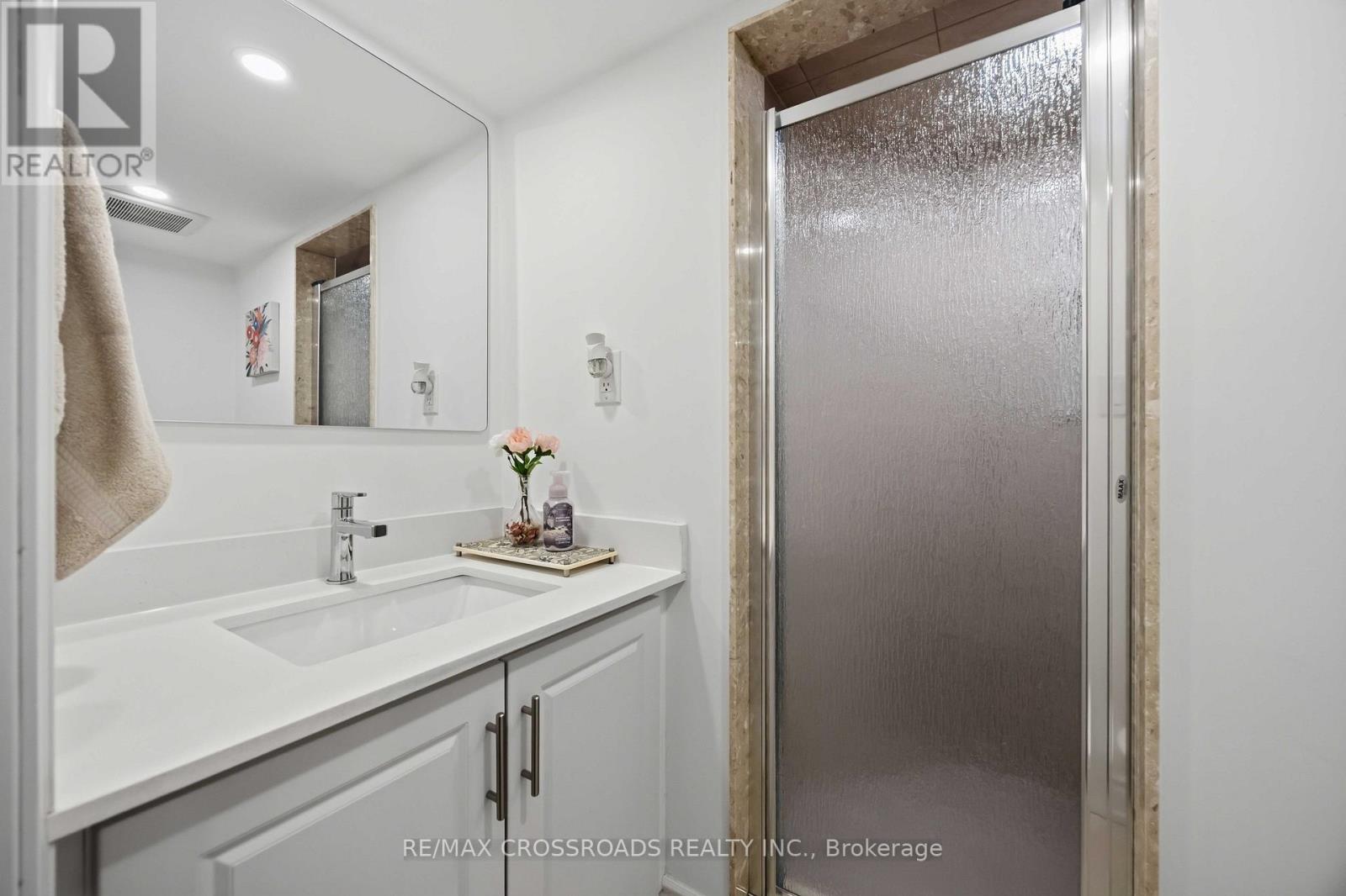 56 Torr Lane, Ajax, Ontario  L1S 7M9 - Photo 21 - E13128458
