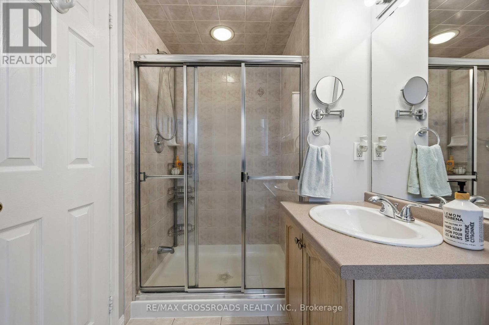 56 Torr Lane, Ajax, Ontario  L1S 7M9 - Photo 25 - E13128458