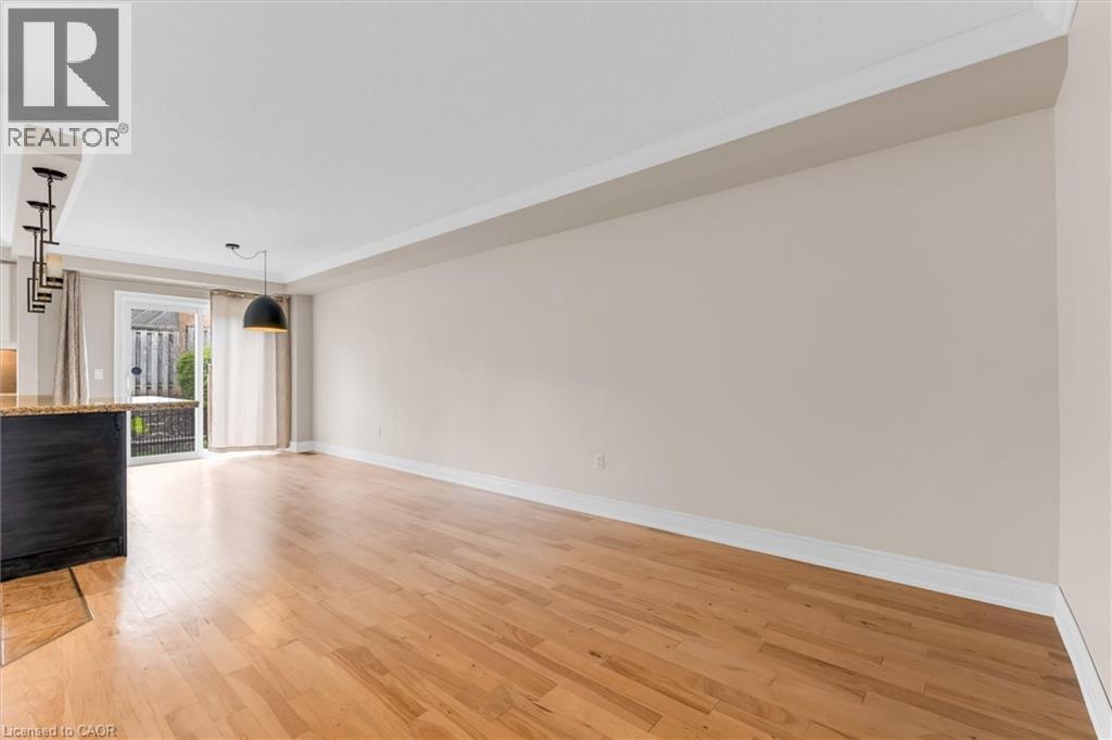 710 Spring Gardens Road Unit# 20, Burlington, Ontario  L7T 4K7 - Photo 6 - 40829822
