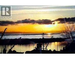 402 4111 BAYVIEW STREET, Richmond, British Columbia