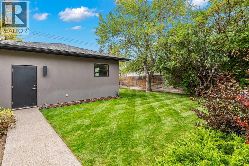 2119 6 Avenue Nw, Calgary, Alberta  T2N 0W8 - Photo 4 - A2310288