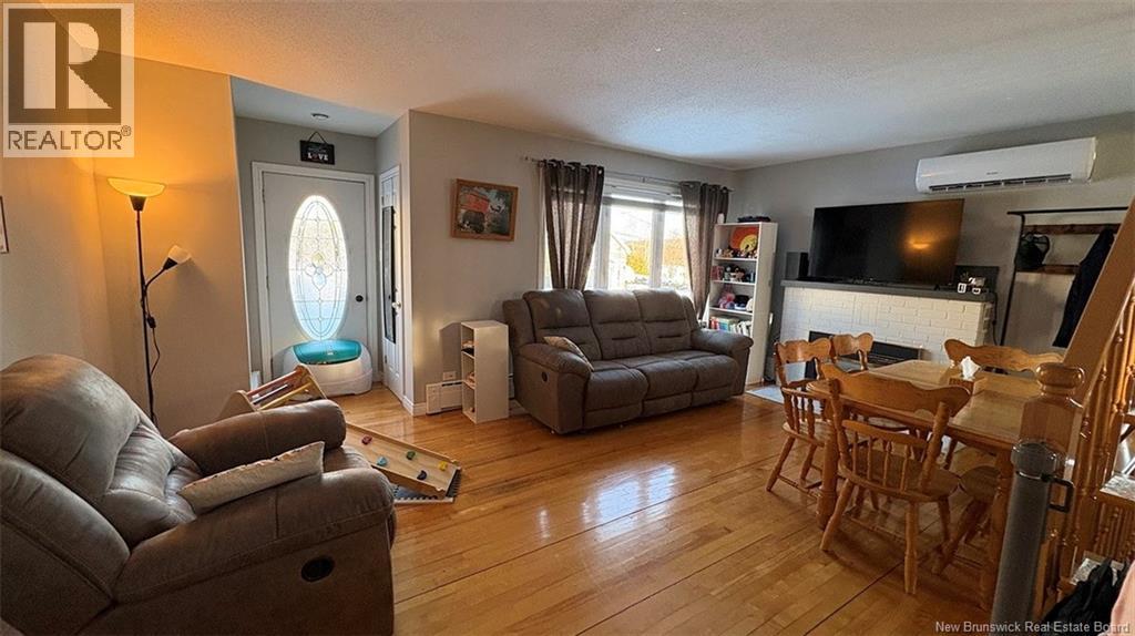 28 Philippe Avenue, Edmundston, New Brunswick  E3V 1R1 - Photo 4 - NB139425