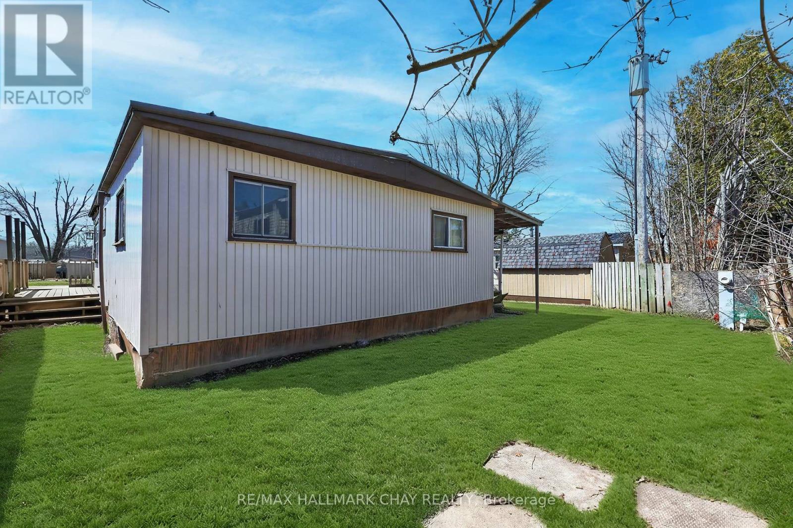 4125 Elaine Street, Severn, Ontario  L3V 0V1 - Photo 2 - S13128468