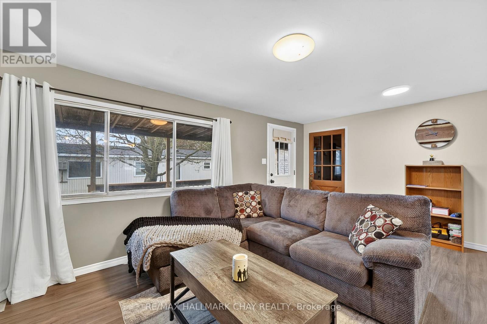 4125 Elaine Street, Severn, Ontario  L3V 0V1 - Photo 4 - S13128468