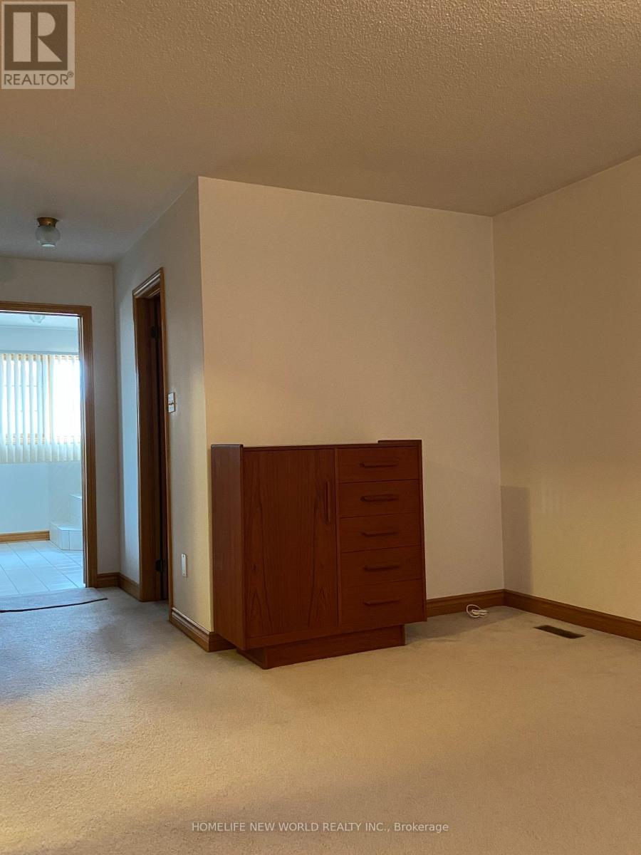 81 Dalmatian Crescent, Toronto, Ontario  M1C 4W8 - Photo 22 - E12998734
