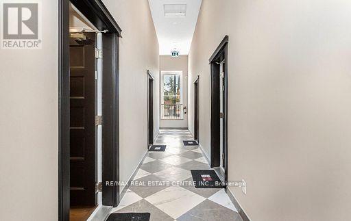 204 - 271 Queen Street S, Mississauga, Ontario  L5M 1L9 - Photo 4 - W13128384