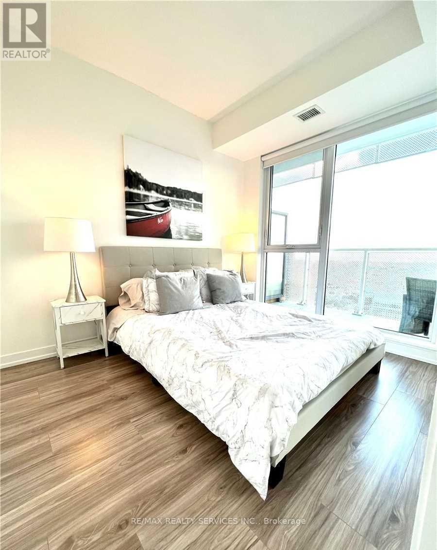 2509 - 4065 Confederation Parkway, Mississauga, Ontario  L5B 0L4 - Photo 9 - W13128400