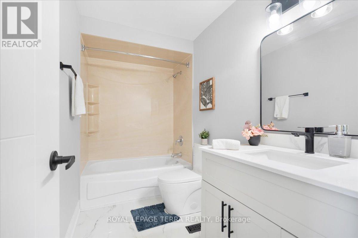236 Royal Salisbury Way, Brampton, Ontario  L6V 3H4 - Photo 10 - W13128414