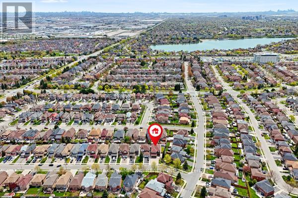 3 Fiddleneck Crescent, Brampton, Ontario  L6R 1R2 - Photo 50 - W13128432