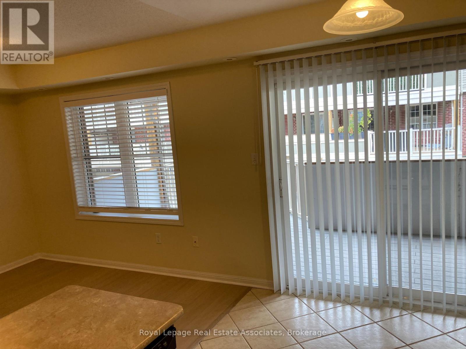 4 - 730 Neighbourhood Circle, Mississauga, Ontario  L5B 0B3 - Photo 13 - W13128440