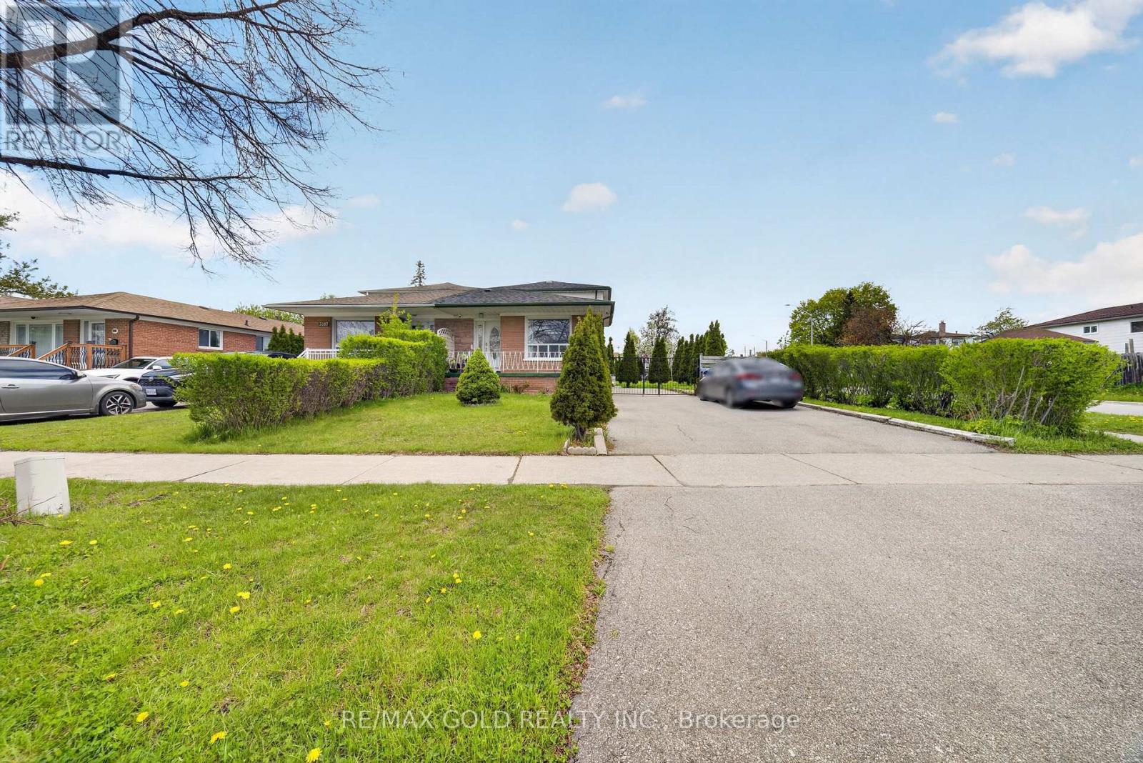 3289 Victory Crescent, Mississauga, Ontario  L4T 1M1 - Photo 41 - W13128462