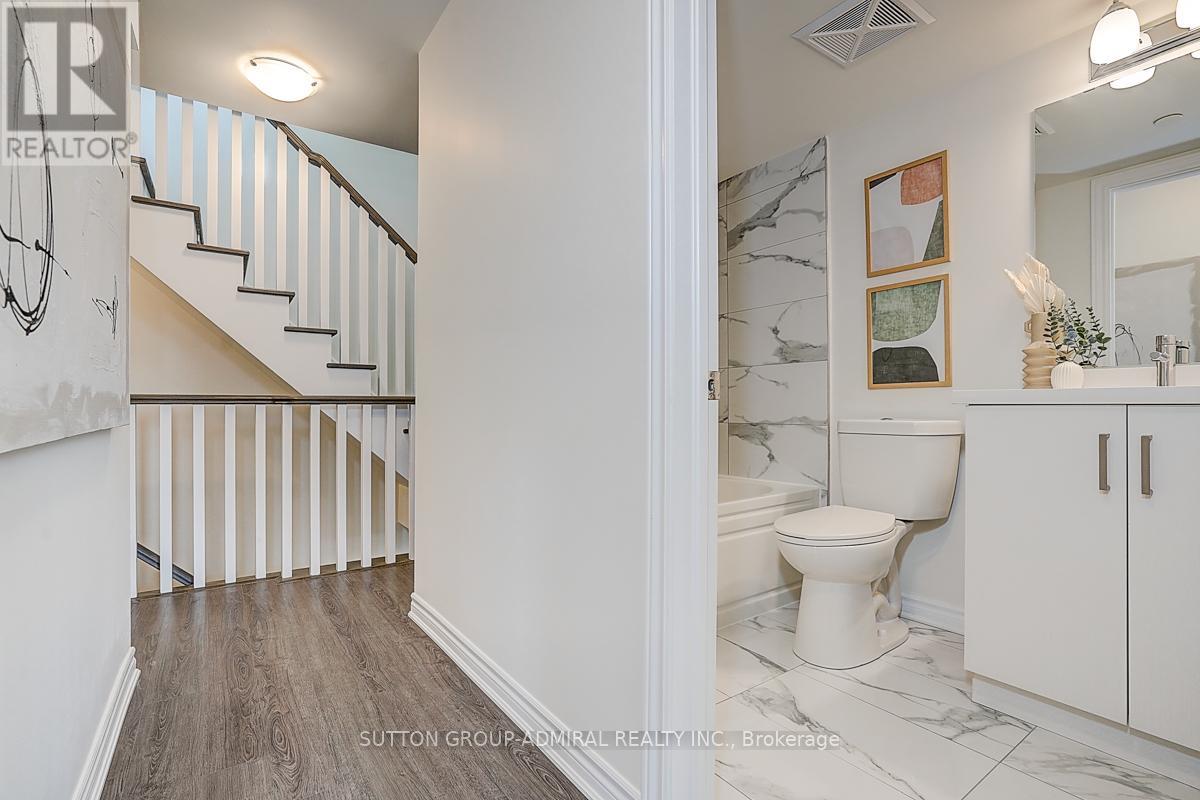 18 - 85 Eastwood Park Gardens, Toronto, Ontario  M8W 0B9 - Photo 15 - W13128480