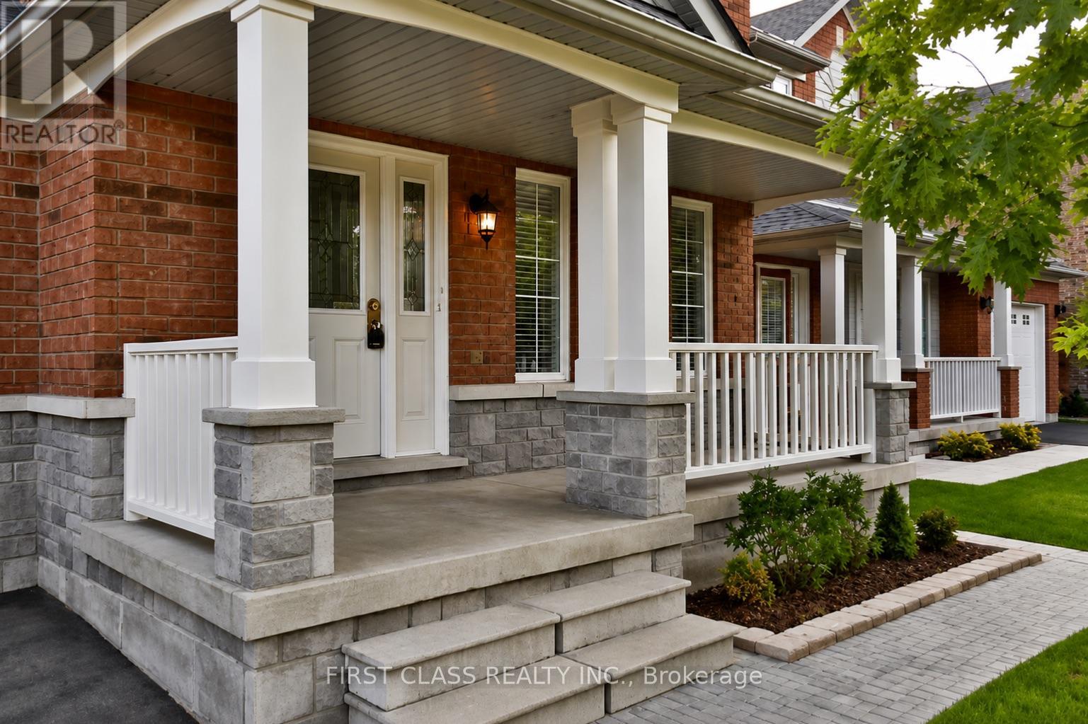 2372 CORNERBROOKE CRESCENT, Oakville, Ontario