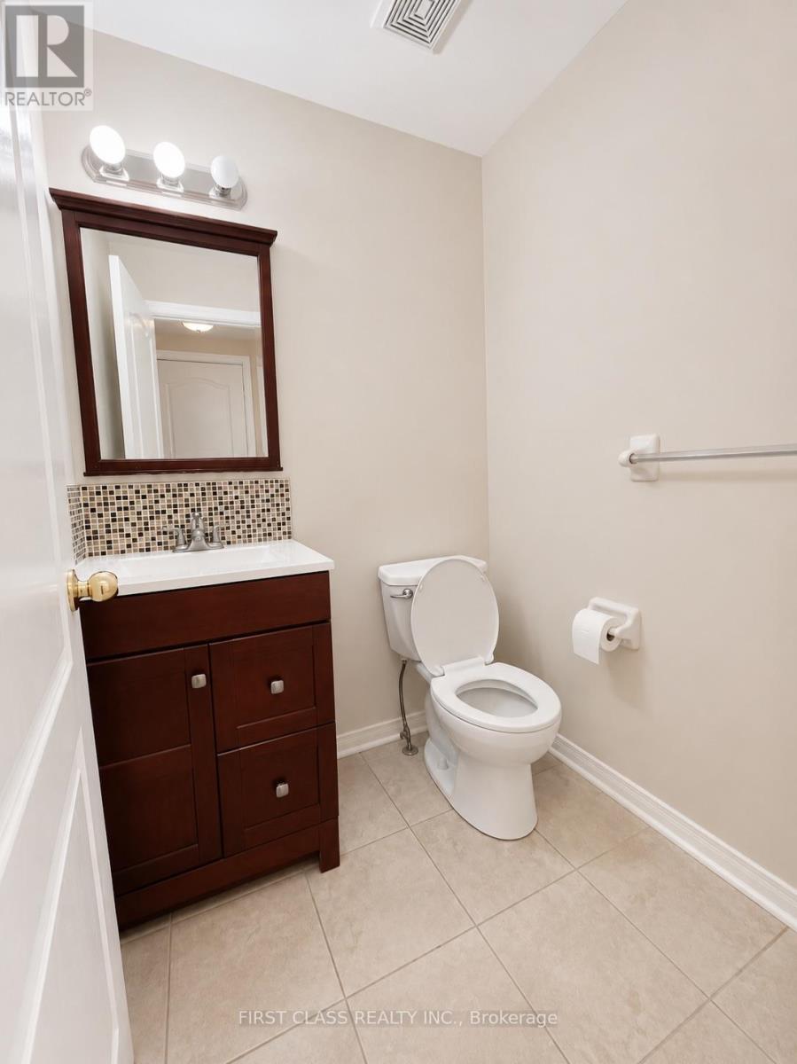 2372 Cornerbrooke Crescent, Oakville, Ontario  L6M 4B5 - Photo 11 - W13128482
