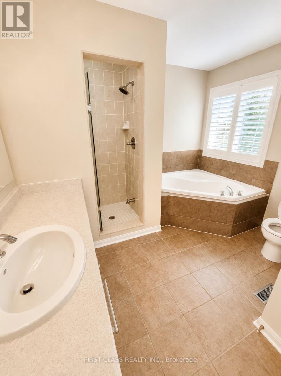 2372 Cornerbrooke Crescent, Oakville, Ontario  L6M 4B5 - Photo 14 - W13128482