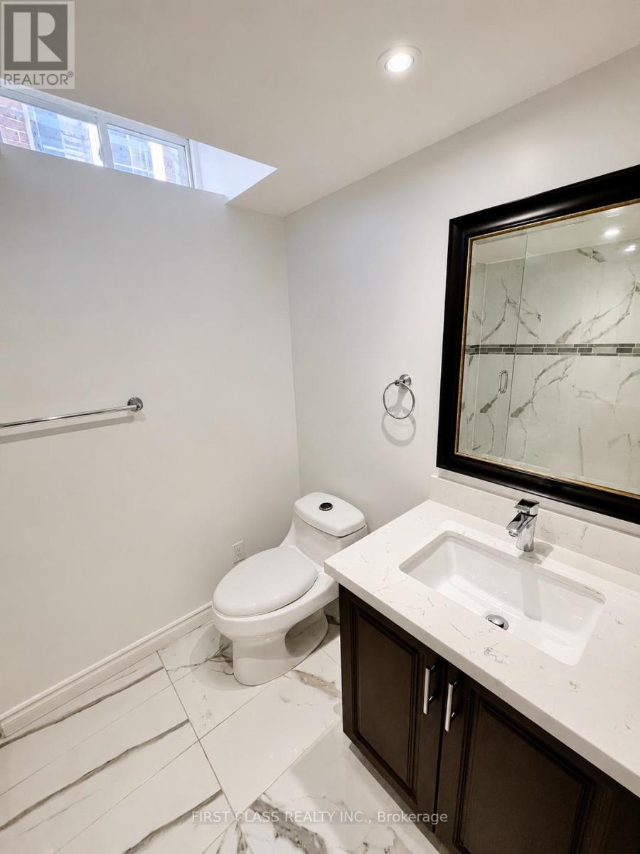 2372 Cornerbrooke Crescent, Oakville, Ontario  L6M 4B5 - Photo 21 - W13128482