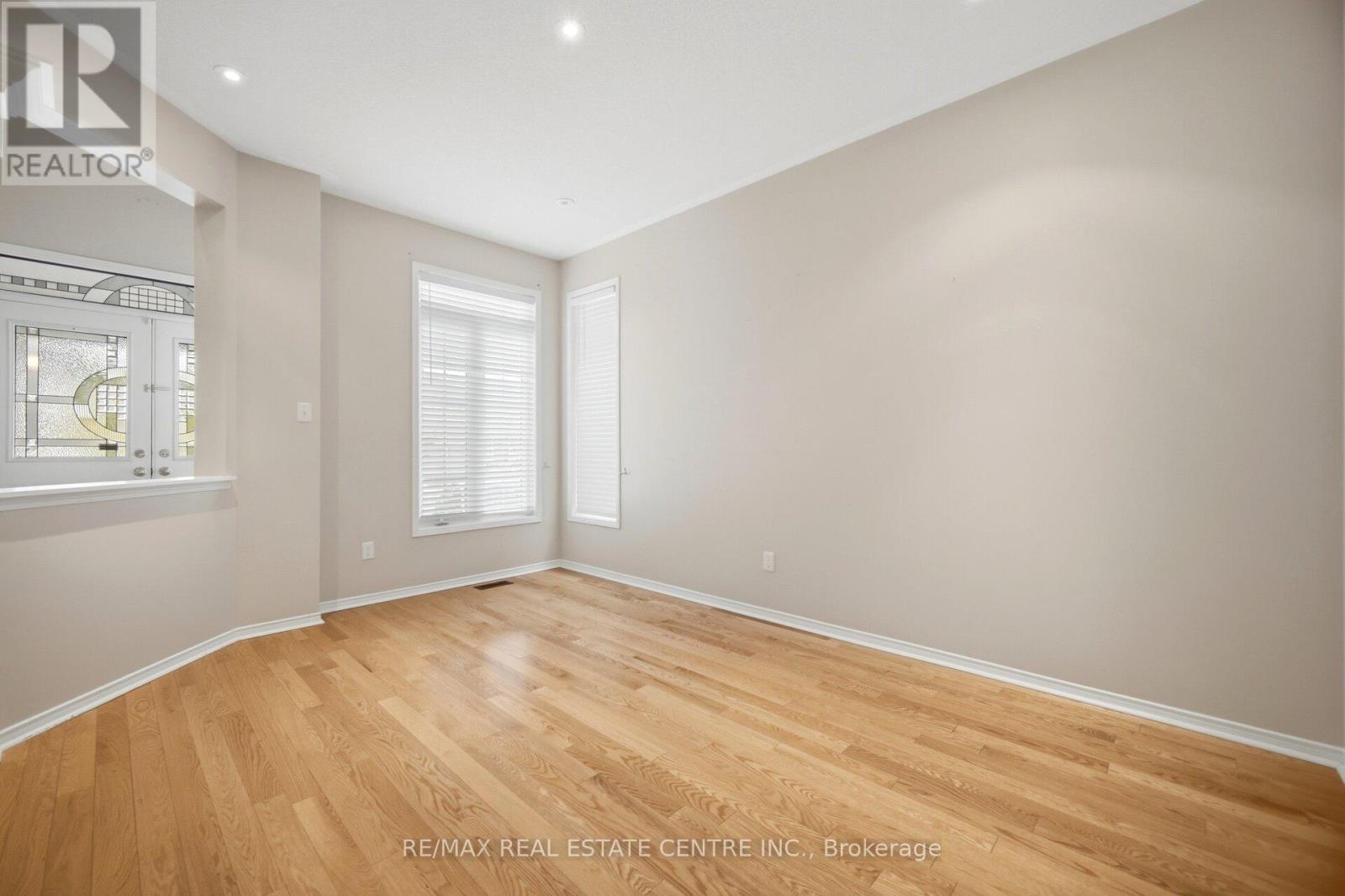 5218 Oscar Peterson Boulevard, Mississauga, Ontario  L5M 0E1 - Photo 7 - W13128522