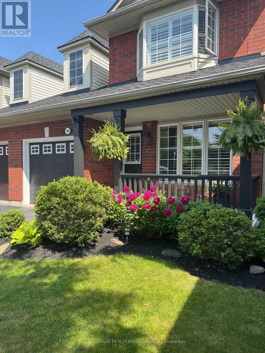 1159 Barclay Circle, Milton, Ontario  L9T 5V8 - Photo 3 - W13128570