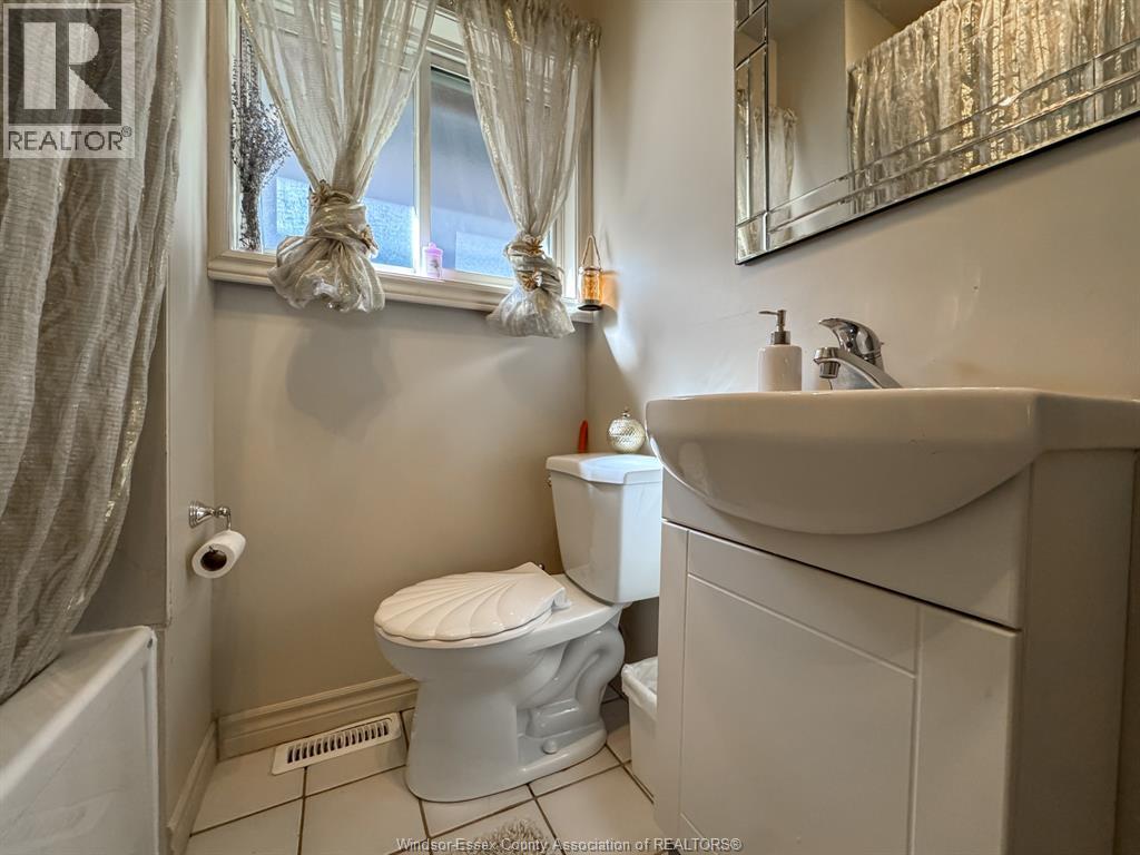 1614 Albert, Windsor, Ontario  N8Y 3R5 - Photo 13 - 26006945