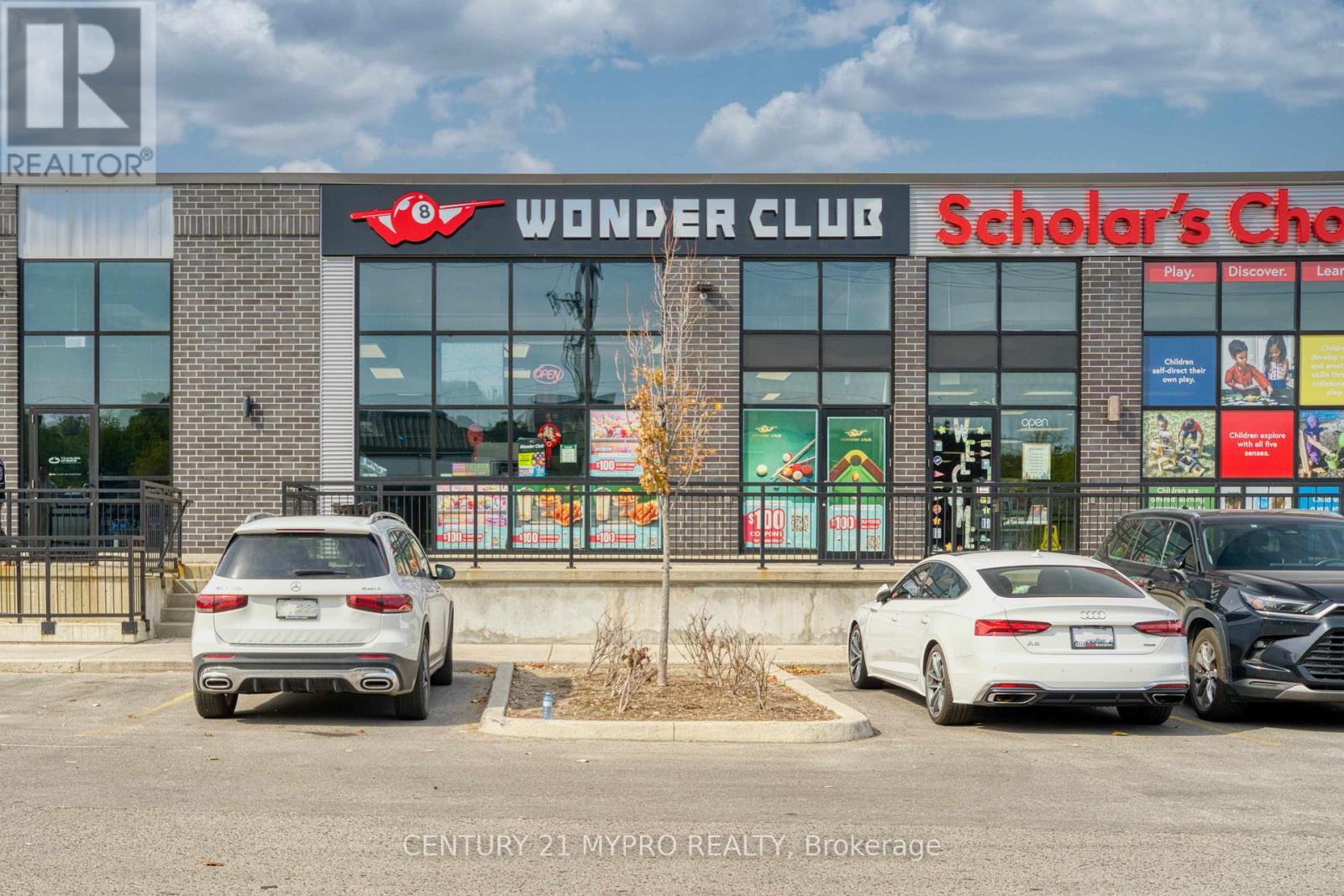 530 Oxford Street W, London North, Ontario  N6H 1T6 - Photo 2 - X13128528