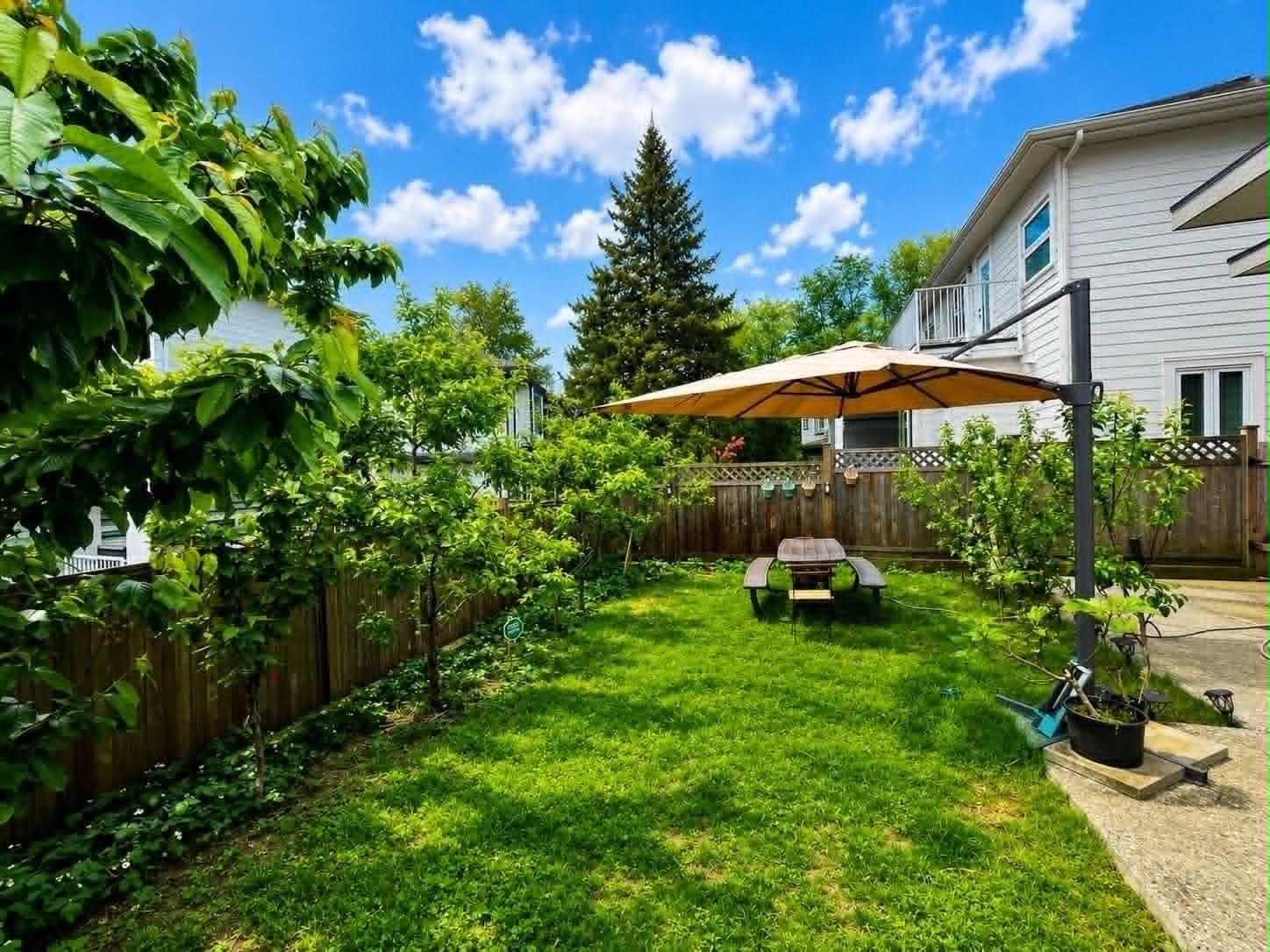 17849 E Barnston Drive, Surrey, British Columbia  V4N 6T4 - Photo 16 - R3123266